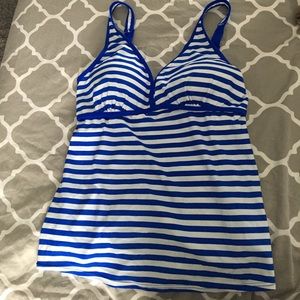 Maternity swim top